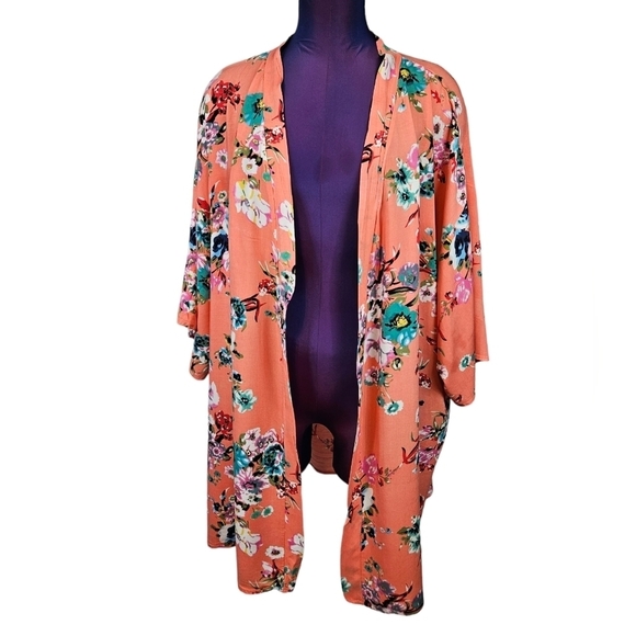 PinkBlush Coral Floral Rayon Kimono Robe Cover-Up Size Medium Women's - Picture 9 of 10